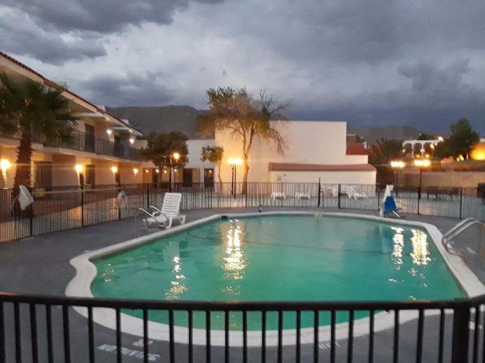 Extend-A-Suites Utep El Paso Exterior foto